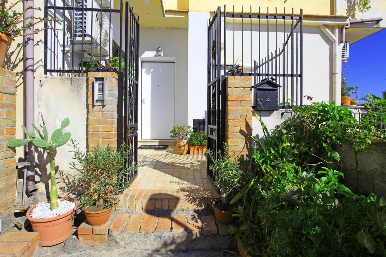 Apartamento casa cloe Taormina Exterior foto